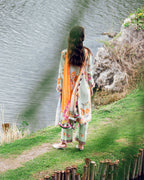 Crimson Whisper - Roheenaz