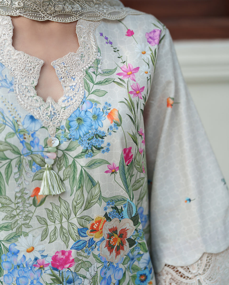 Pale Peony