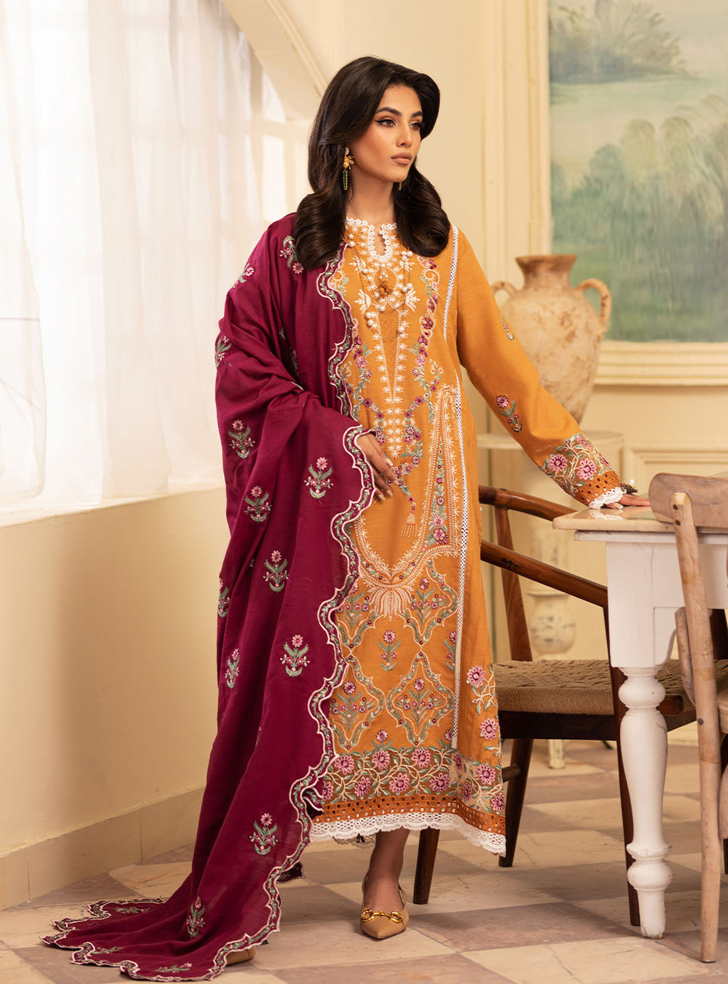 Saffron - Roheenaz