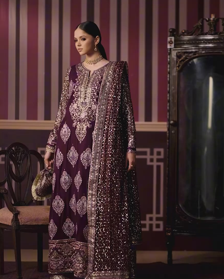 Regal Charm