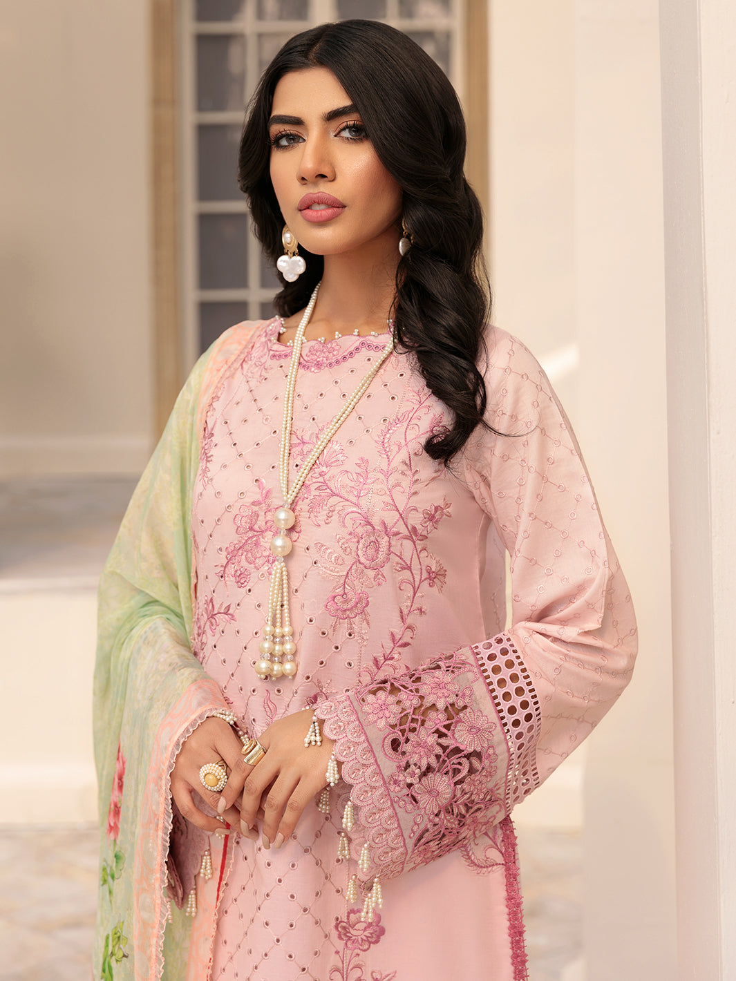 RNZ22S-01B - Roheenaz