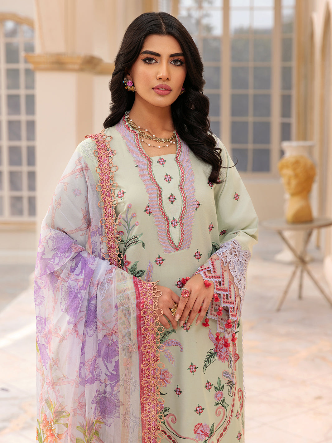 RNZ22S-08A - Roheenaz