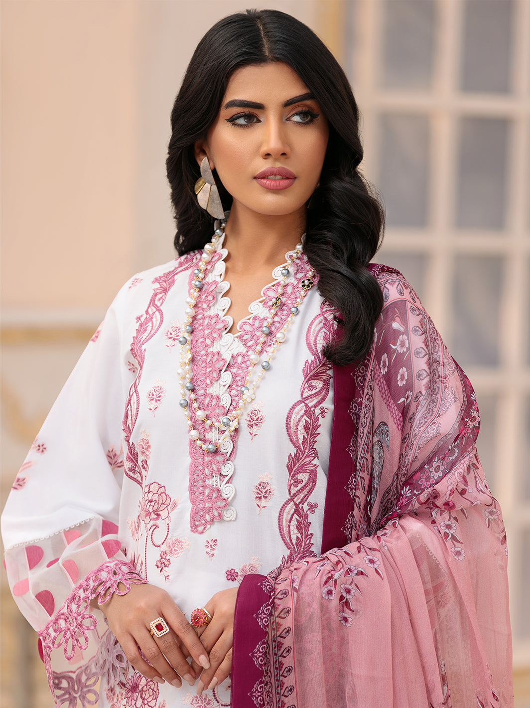 RNZ22S-04B - Roheenaz