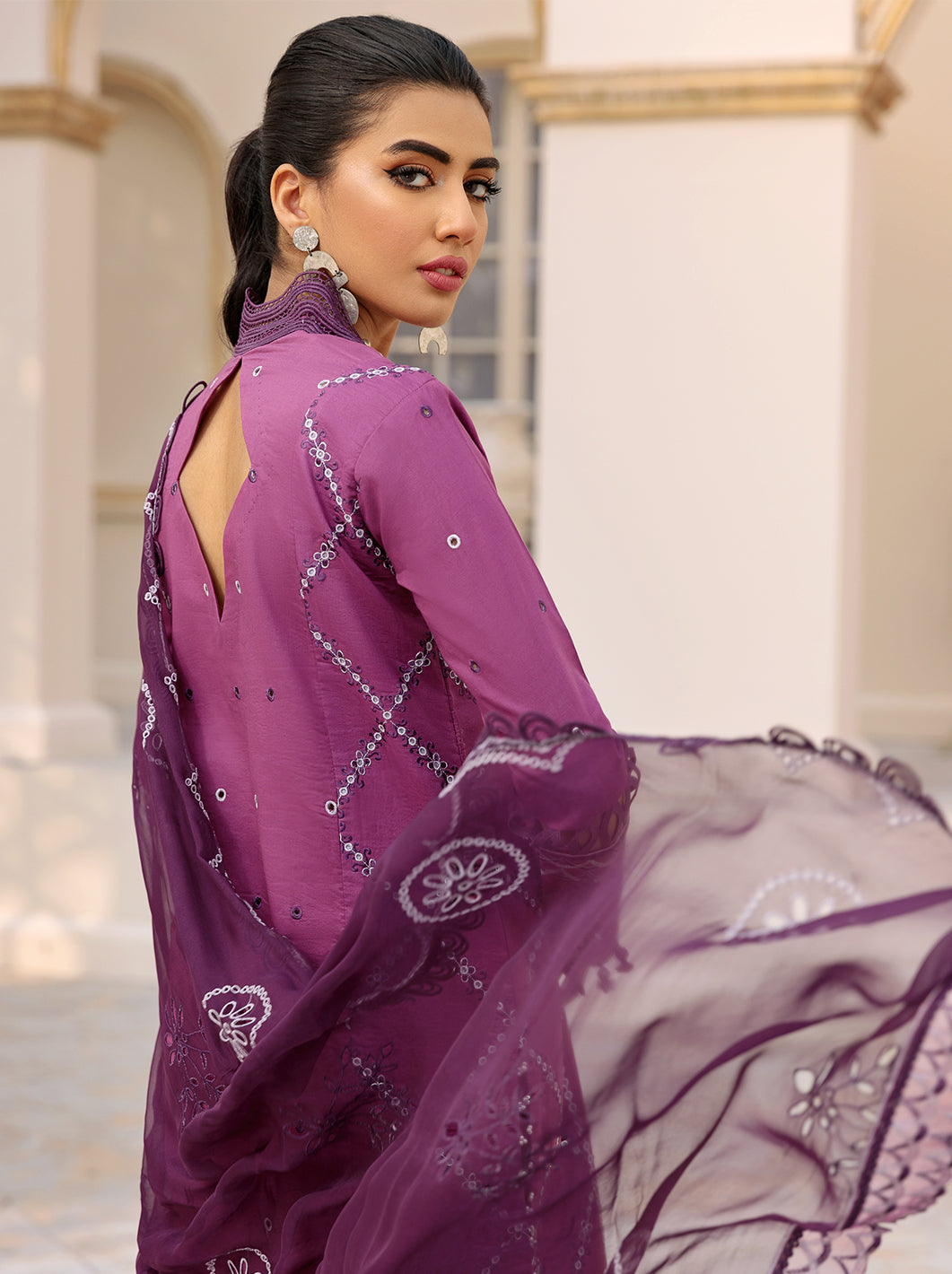 RNZ22S-05B - Roheenaz