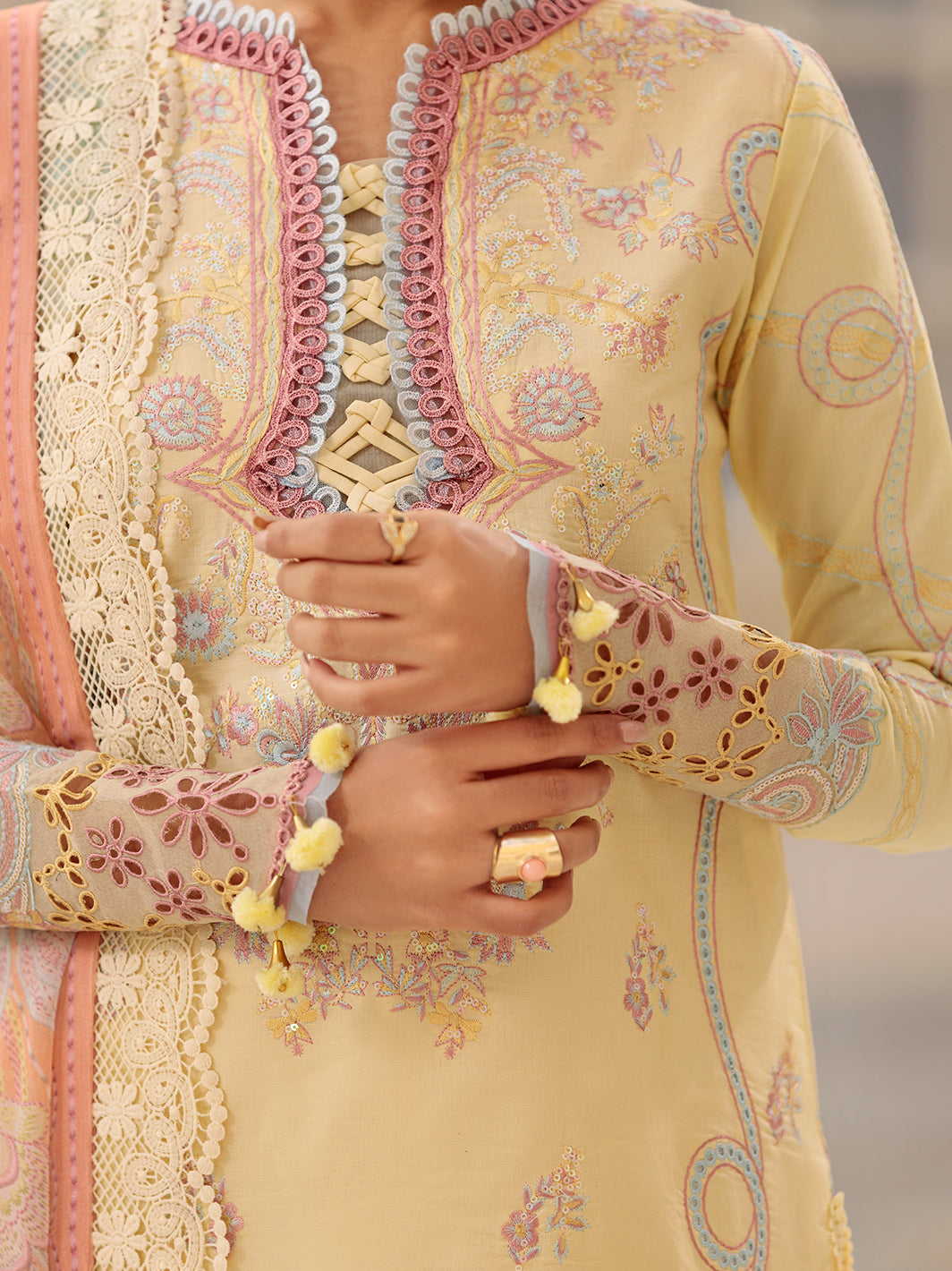 RNZ22S-06A - Roheenaz