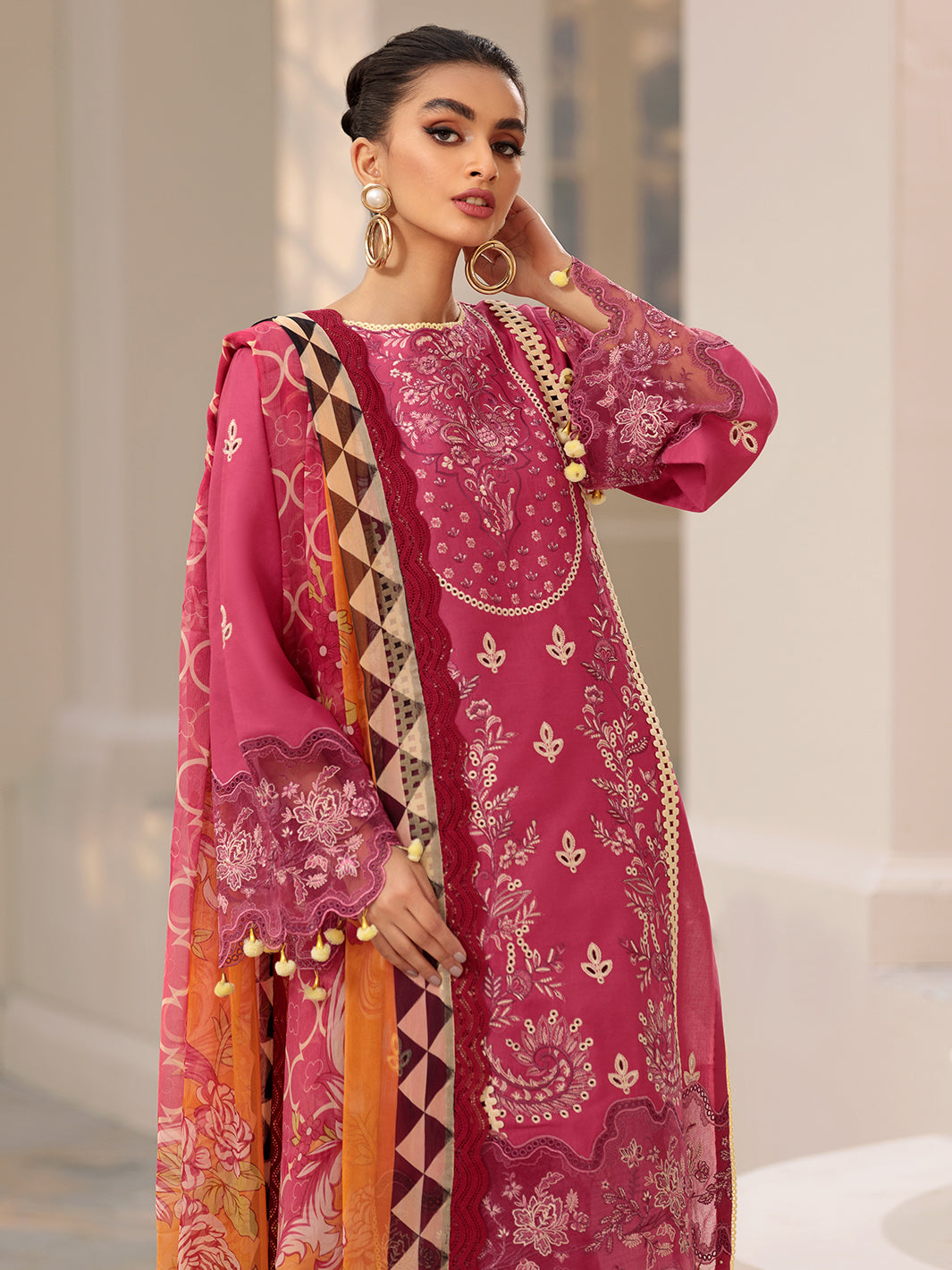 RNZ22S-02B - Roheenaz