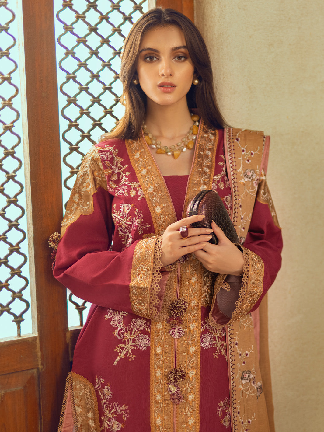 Daneen - Roheenaz