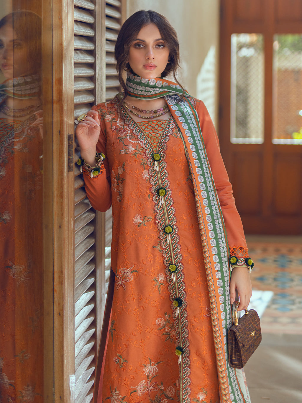 Humna - Roheenaz