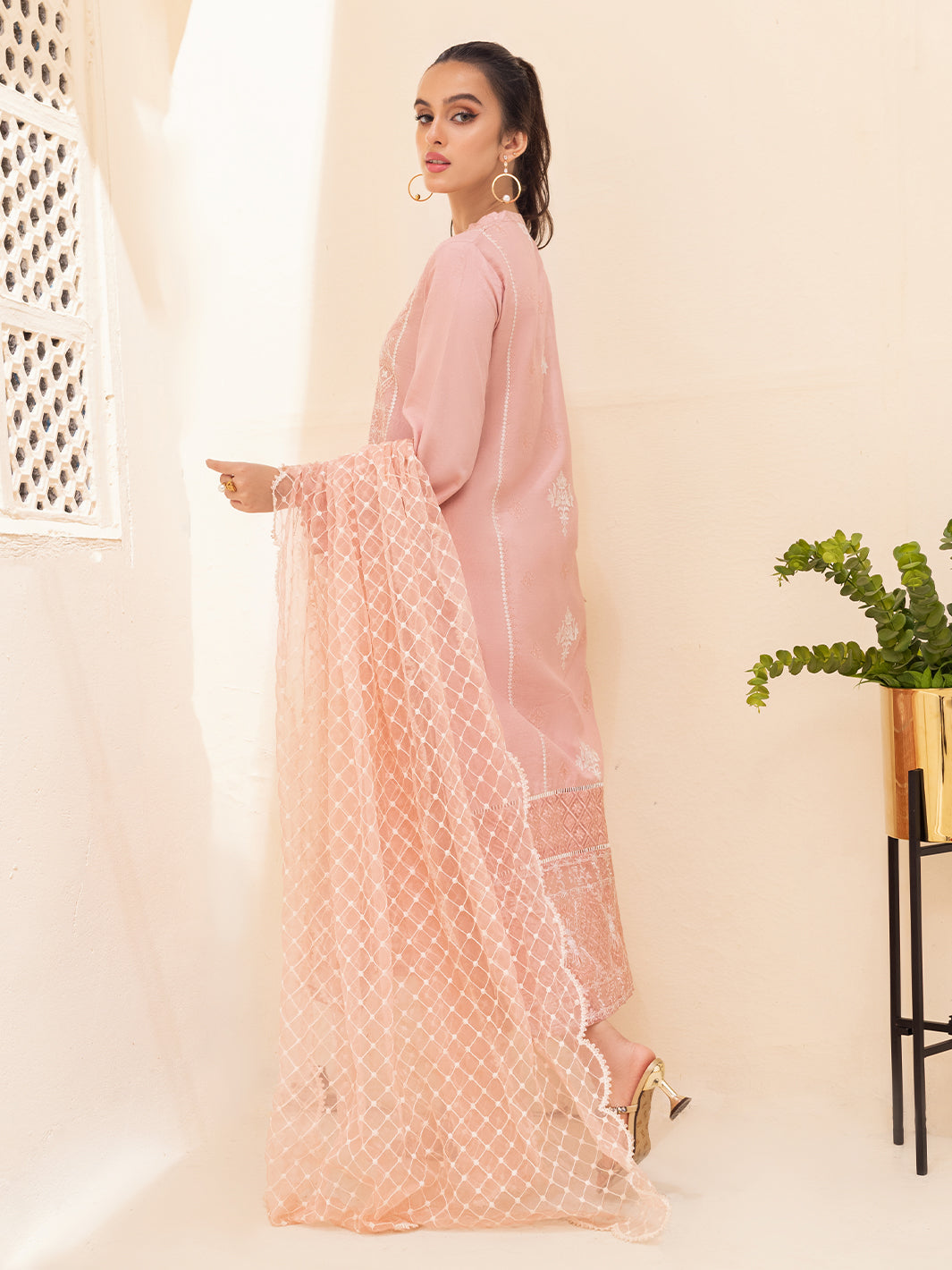Rose | 3 Piece - Roheenaz