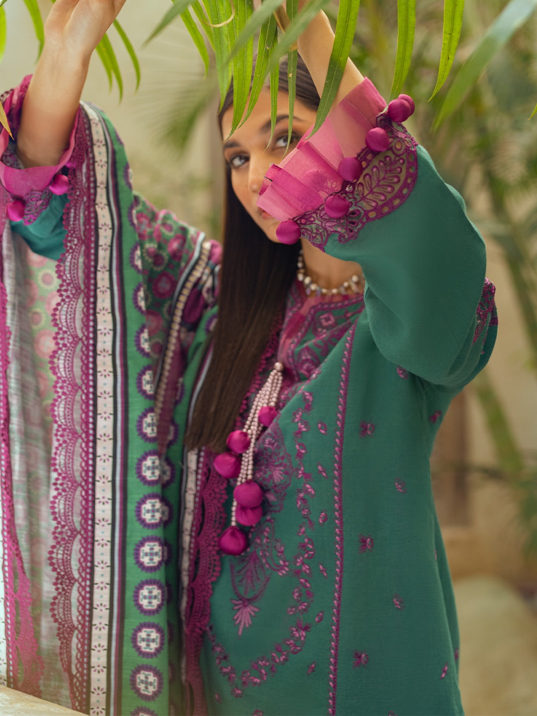 Shaina - Roheenaz