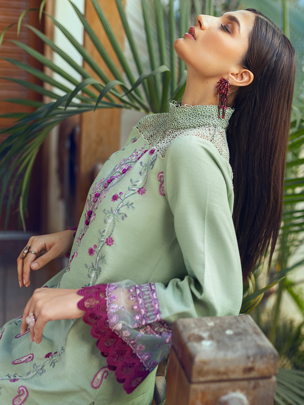 Huma - Roheenaz