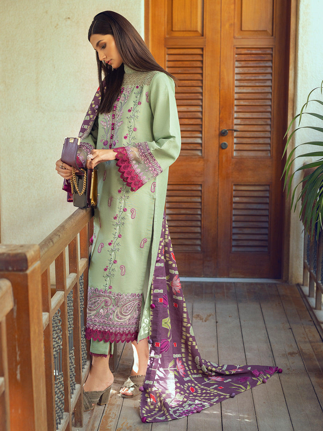 Huma - Roheenaz
